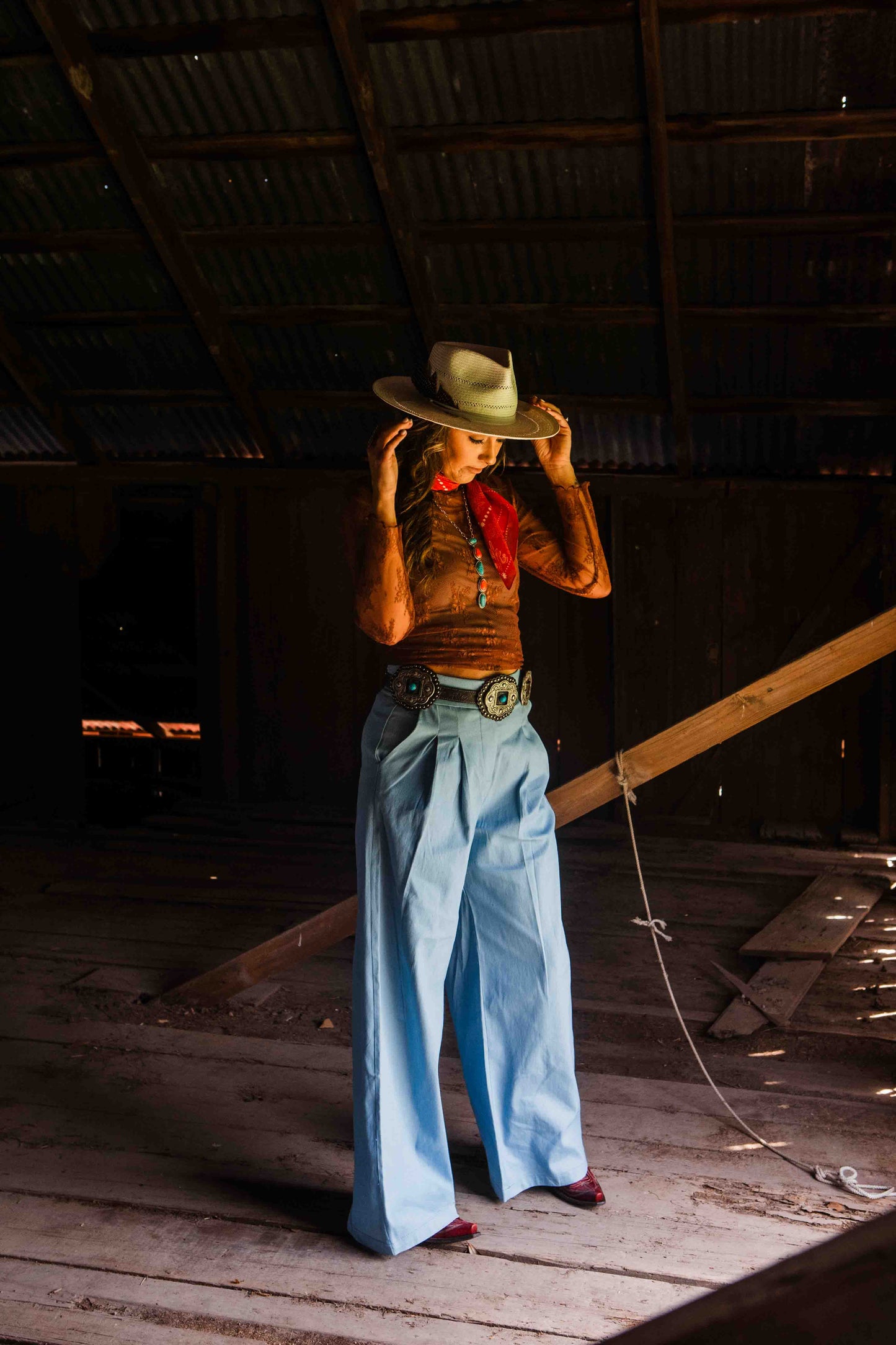 The Kayce Lace Top- Brown