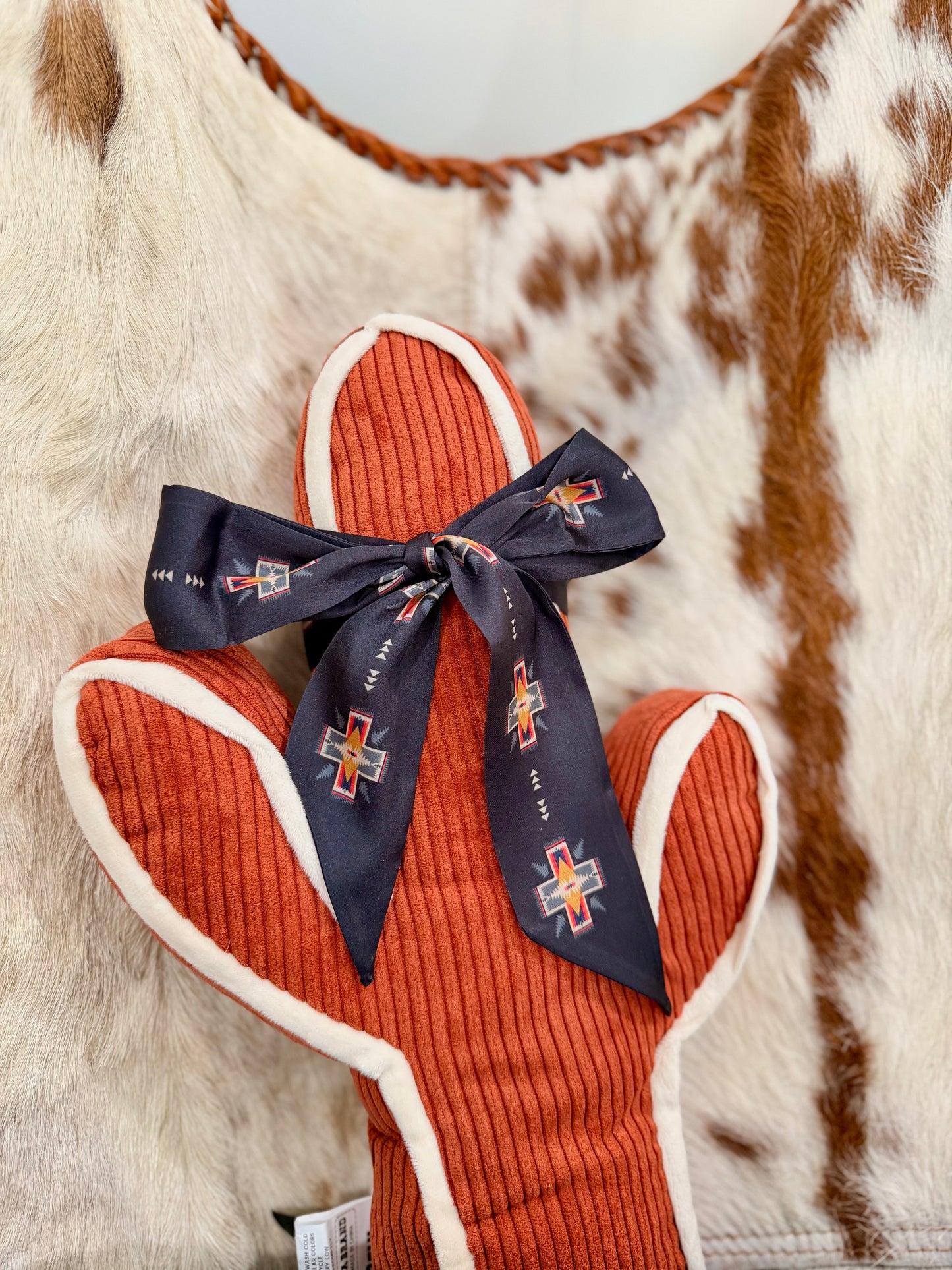 Cross Me Twilly in Black