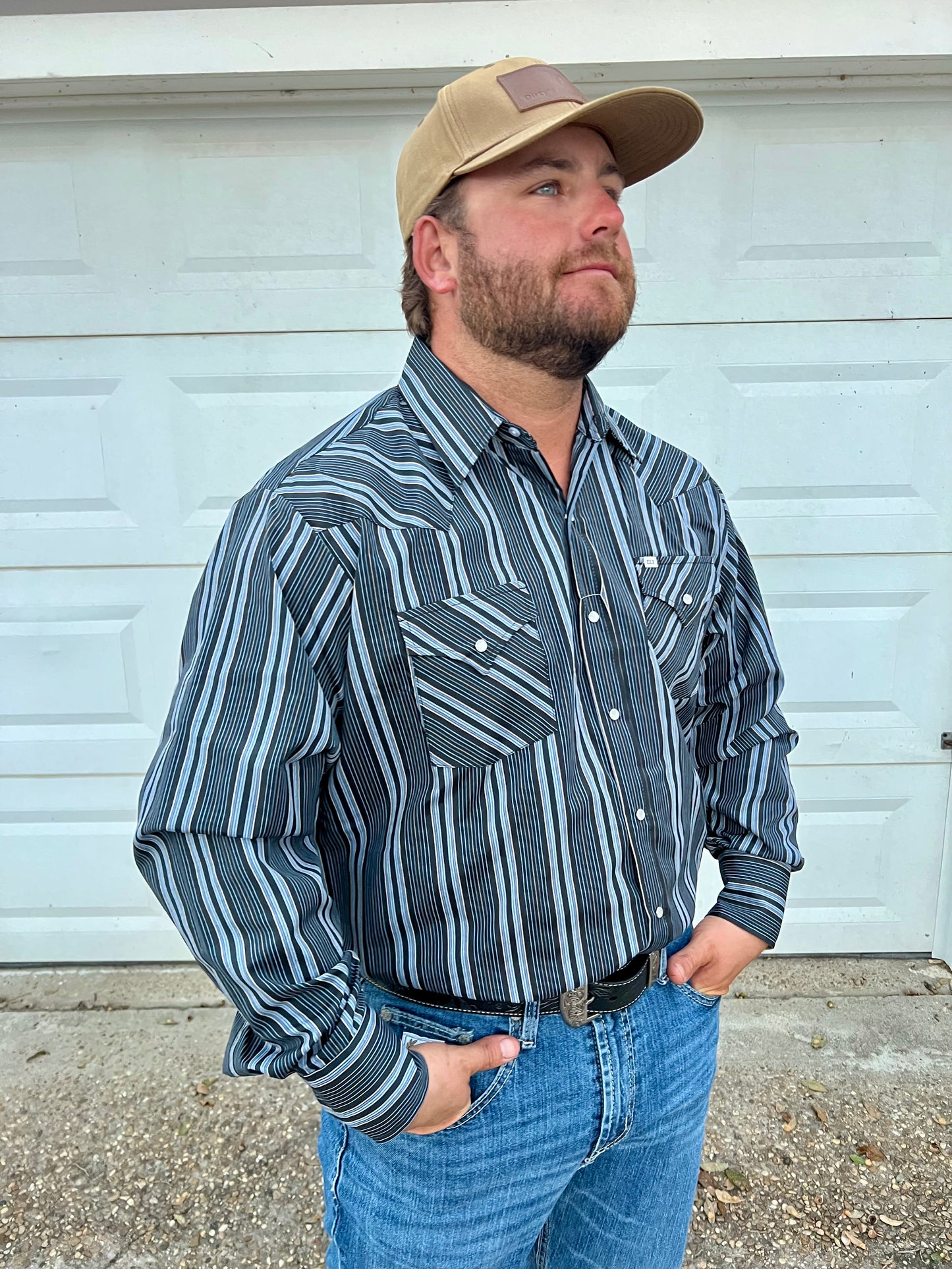 Textured Long Sleeve Pearl Snap