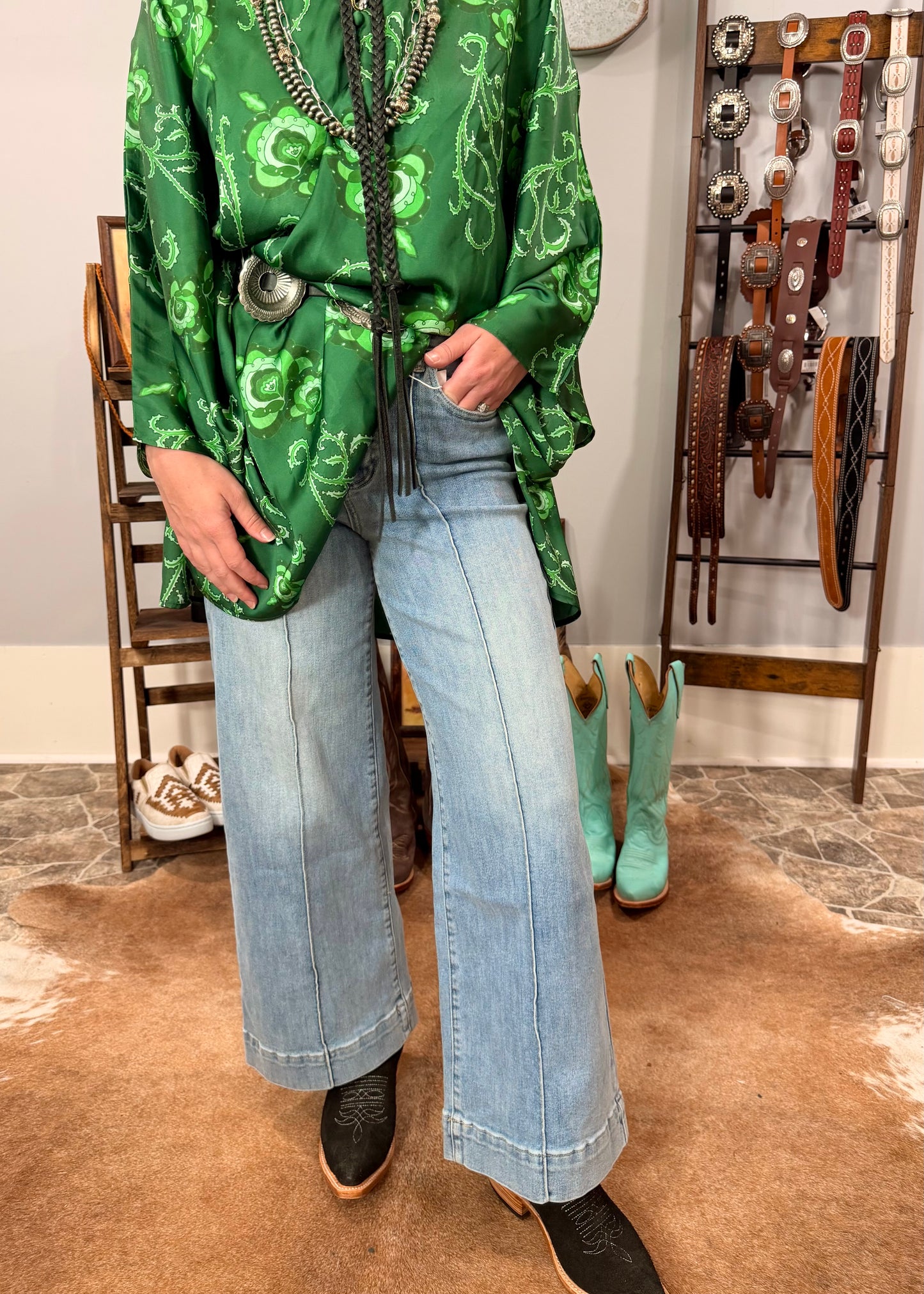 The Sammy High Rise Jeans- Light Wash