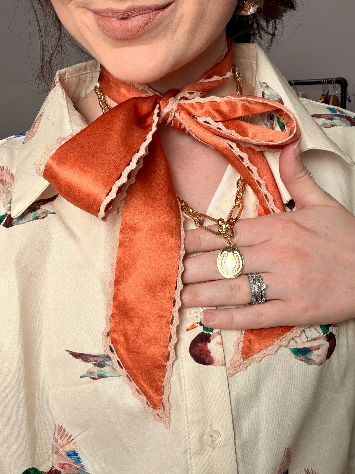 18" Horseshoe Necklace in Gold