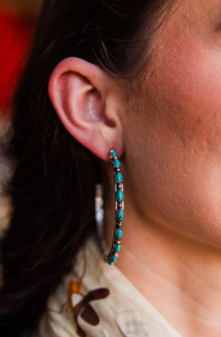 Wylder Petite Hoop Earrings