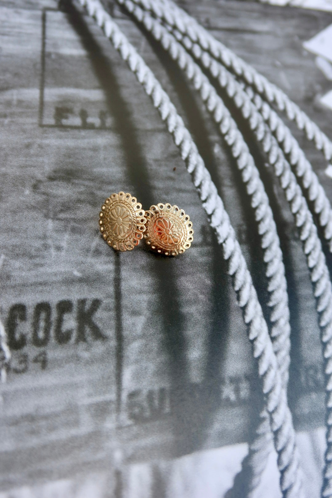 The Flower Stamped Concho Earring