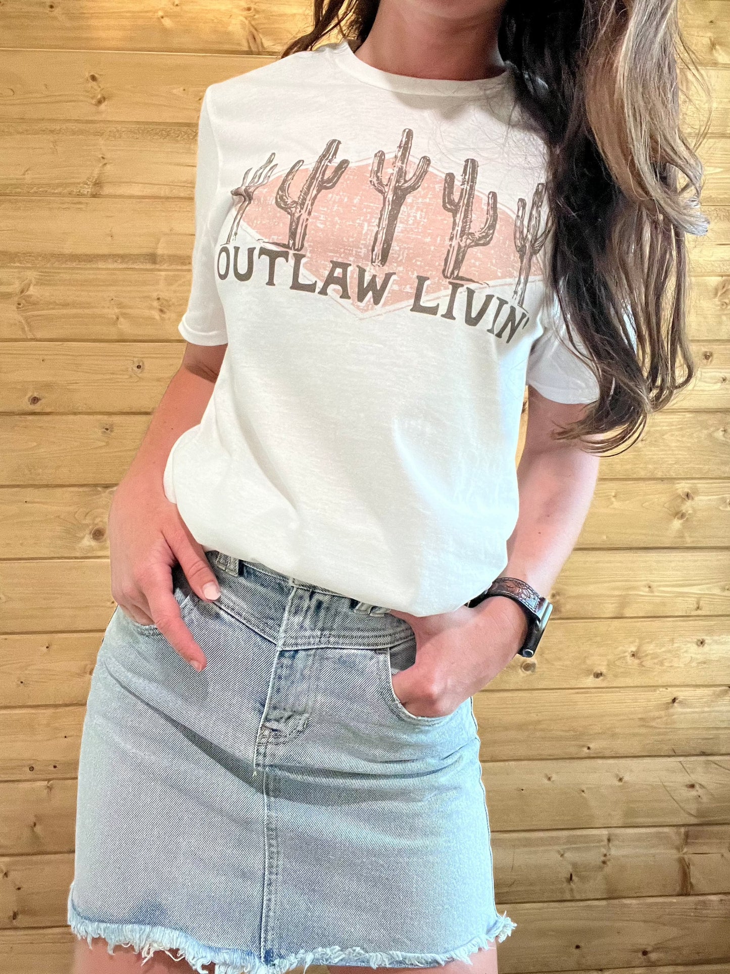 Outlaw Livin’ Tee