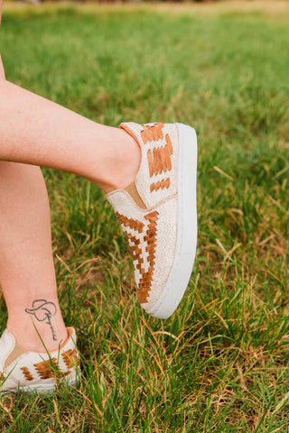 Dakota Tennis Shoe
