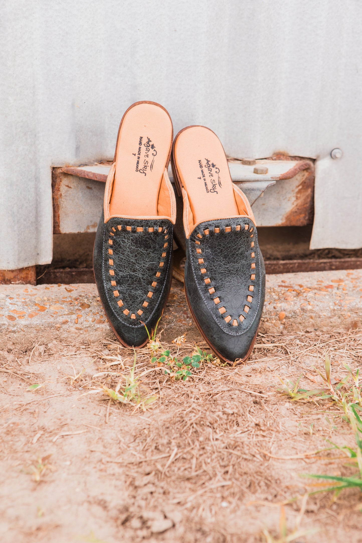 Adaire Mule - Blue Deer and Tan