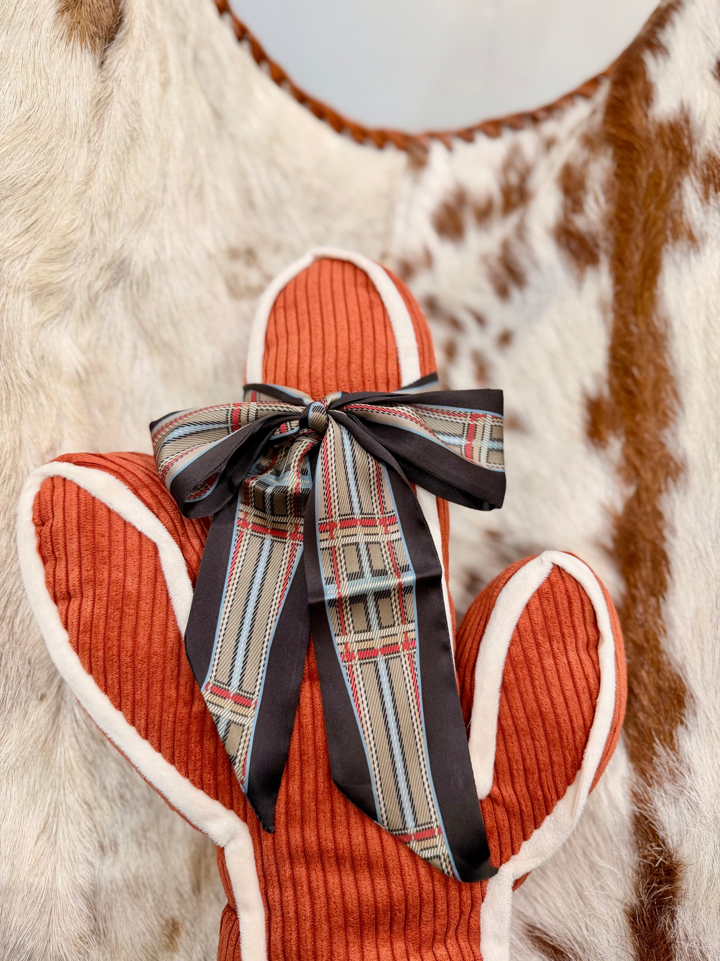 The Plaid Twilly