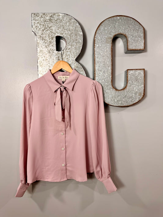 The Jone Tie Top in Pink