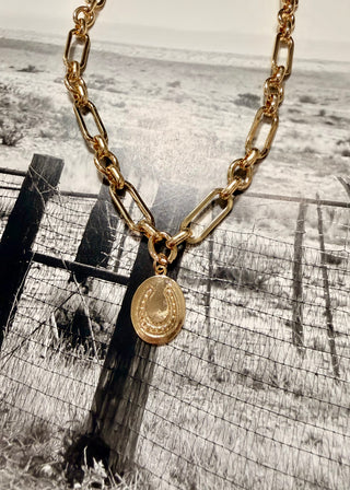 18" Horseshoe Necklace in Gold