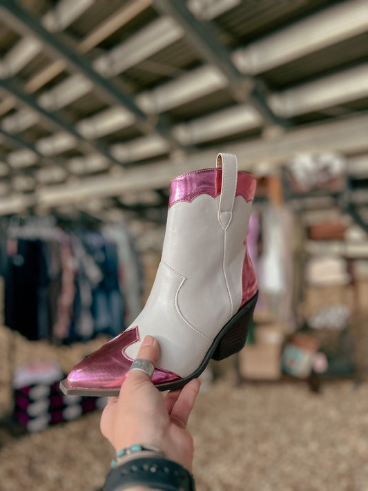 One Chance - Pink/White Bootie - Big Country's Western Wear6