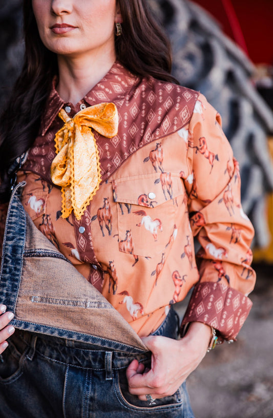 Running Horse Pearl Snap by Howdy Hanny women’s Western horse print shirt