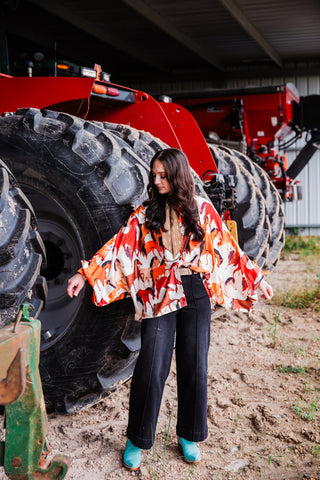 sammy black high rise stretchy denim jeans. wide leg flowy pin tuck detail seam crop. Anniewear